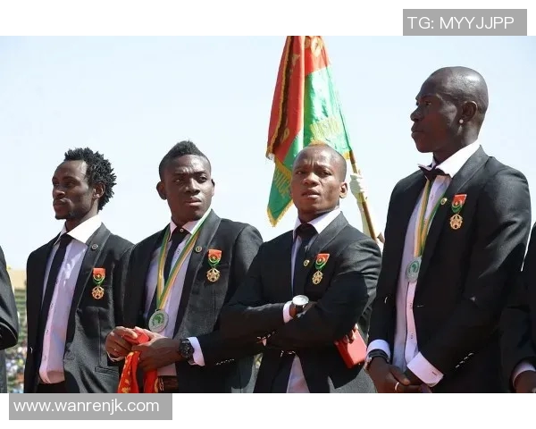 埃托奥：从足球天才到非洲足球传奇的辉煌旅程与人生跨越